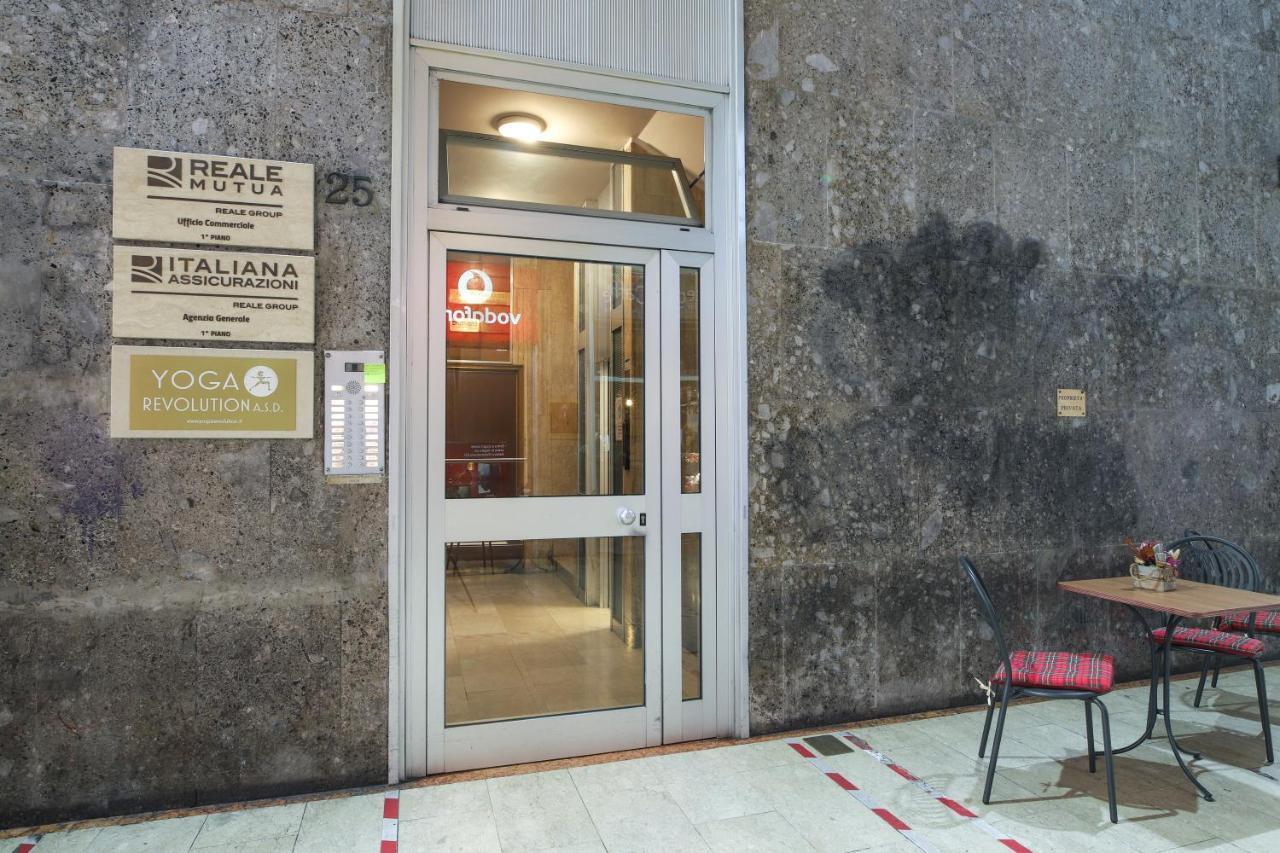 Central Apartment Close To Food And Shopping Bologna Exteriör bild