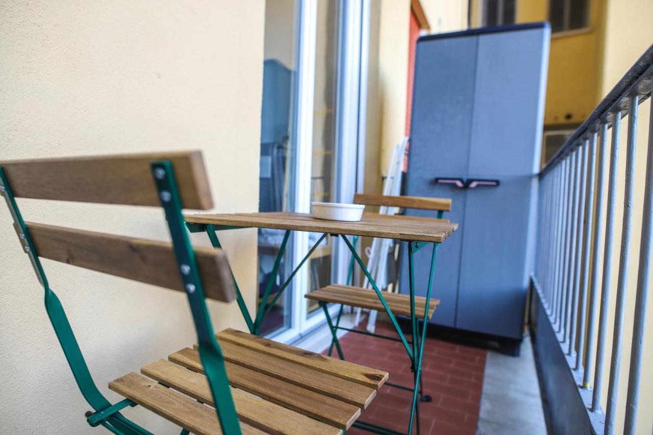 Central Apartment Close To Food And Shopping Bologna Exteriör bild