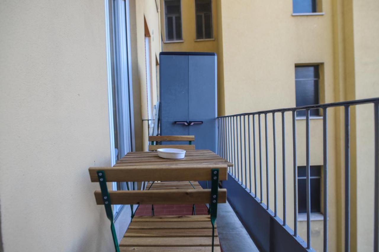 Central Apartment Close To Food And Shopping Bologna Exteriör bild